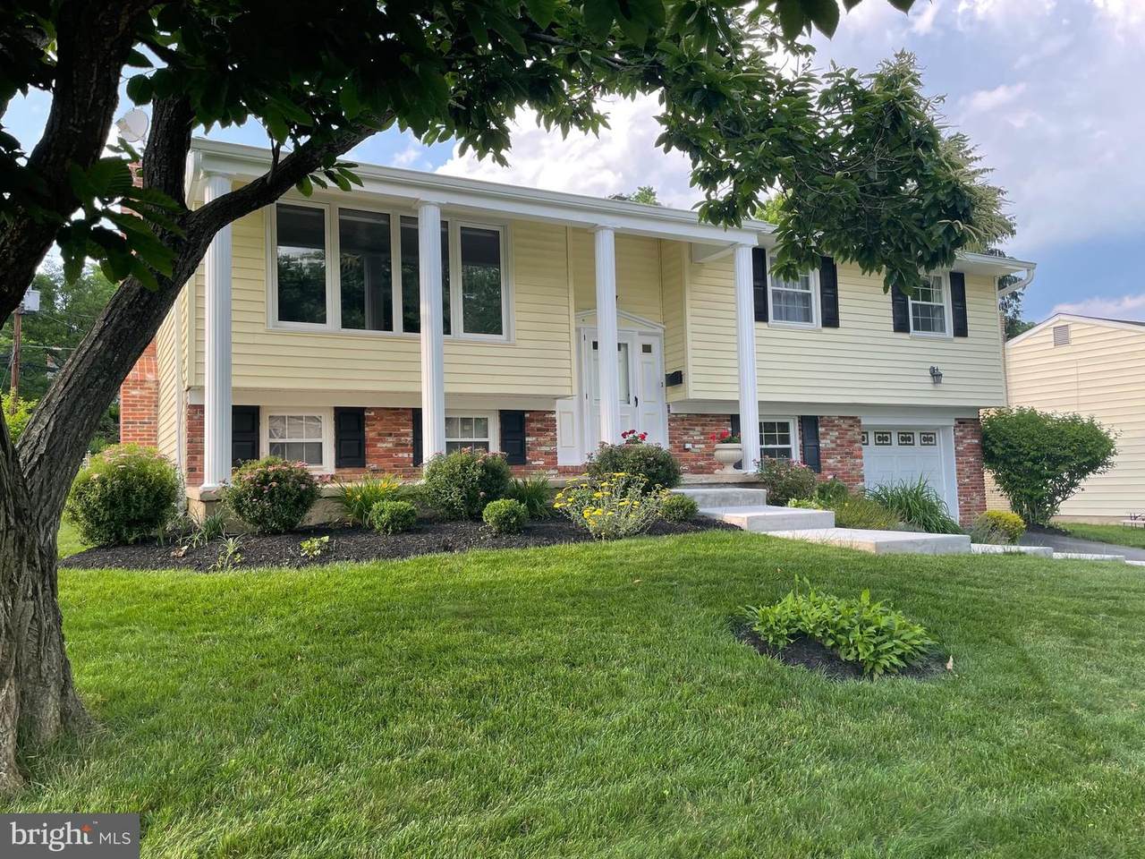 2149 Suburban Greens Drive - Photo 1