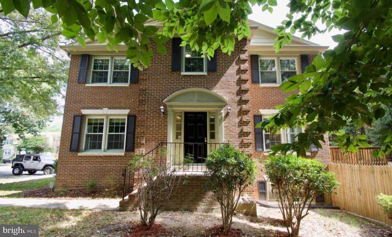 9443 Park Hunt Court - Photo 1