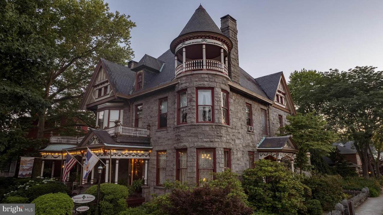 200 Union Avenue - Photo 1