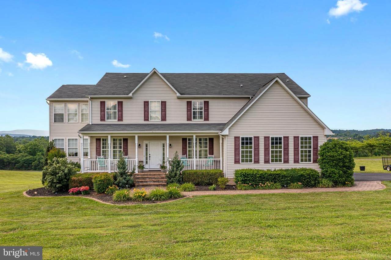160 Newell Drive - Photo 1