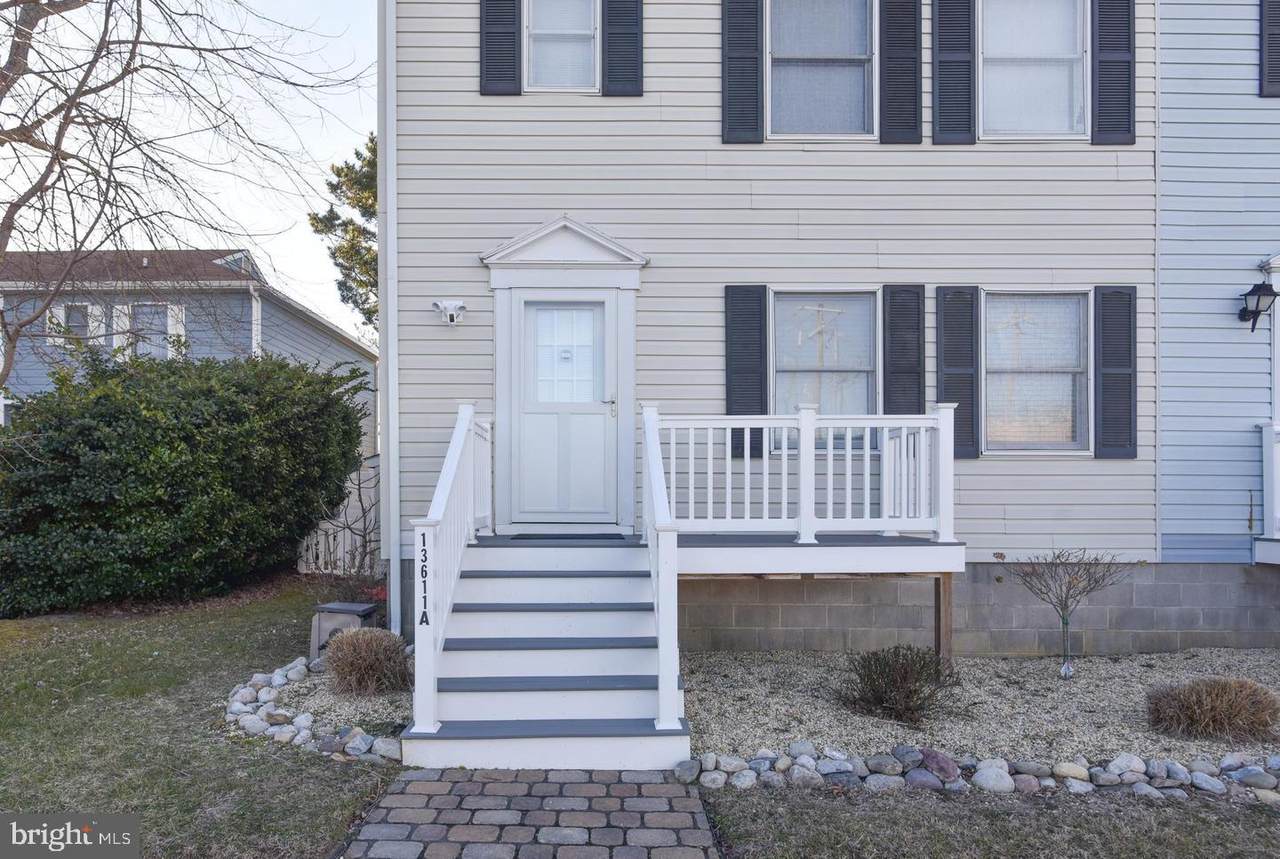 13611-A Derrickson Avenue - Photo 1