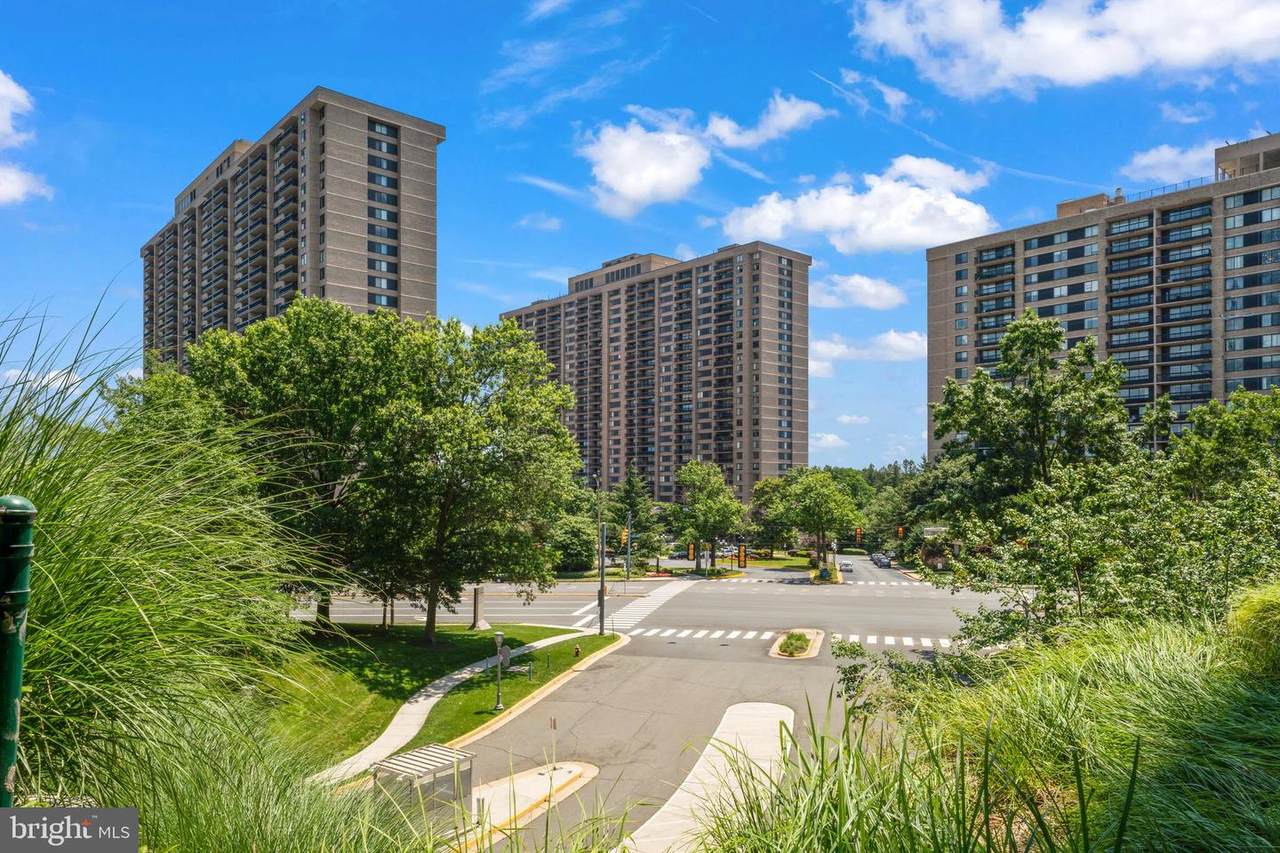 3701 George Mason Drive - Photo 1