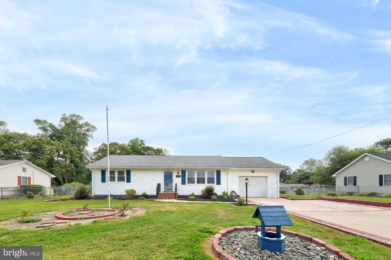 13 Donovan Drive - Photo 1