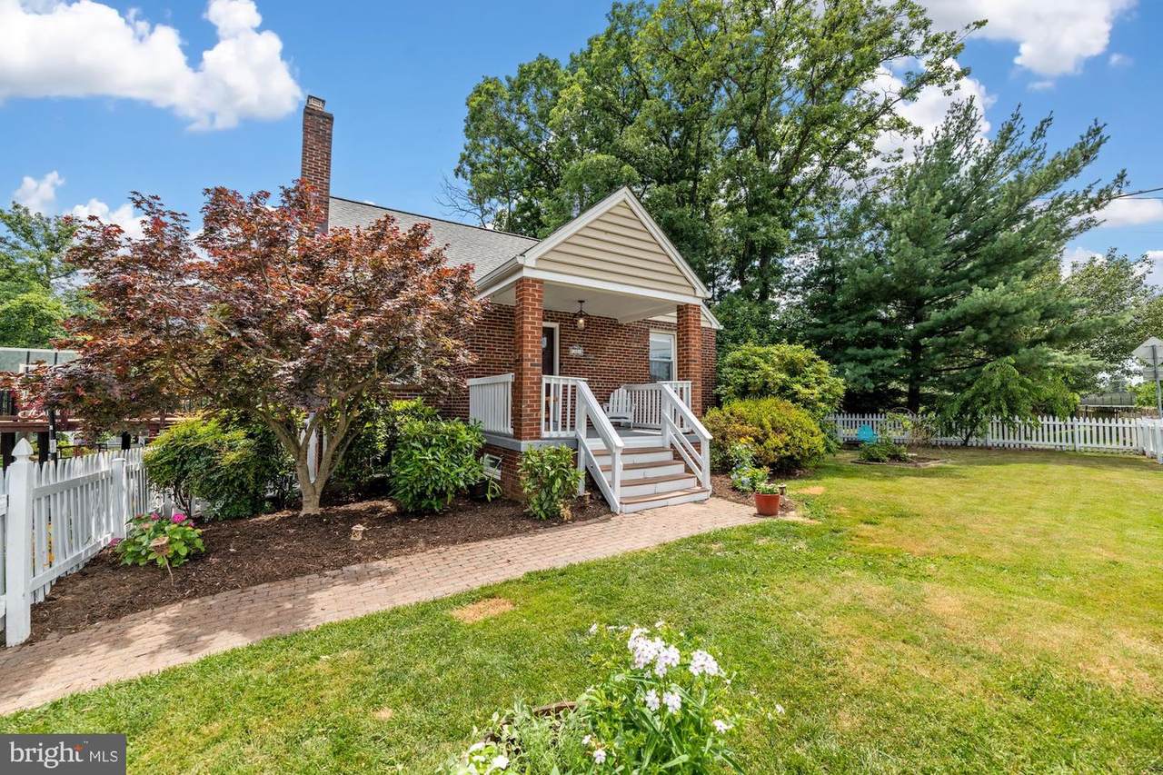 7801 Idylwood Road - Photo 1