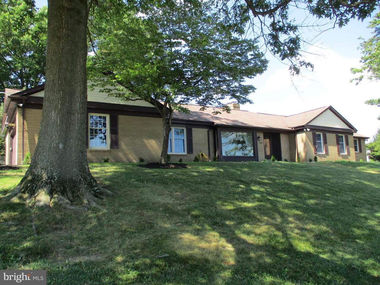 1515 Cardinal Drive - Photo 1