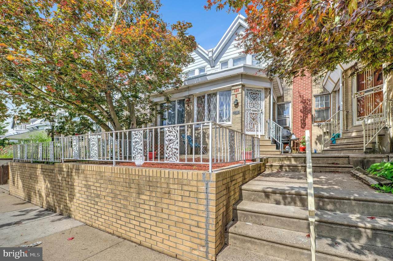 5818 15TH Street - Photo 1