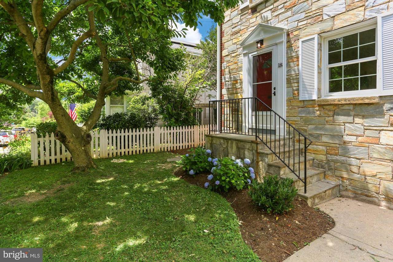 18 Masonic View Avenue - Photo 1