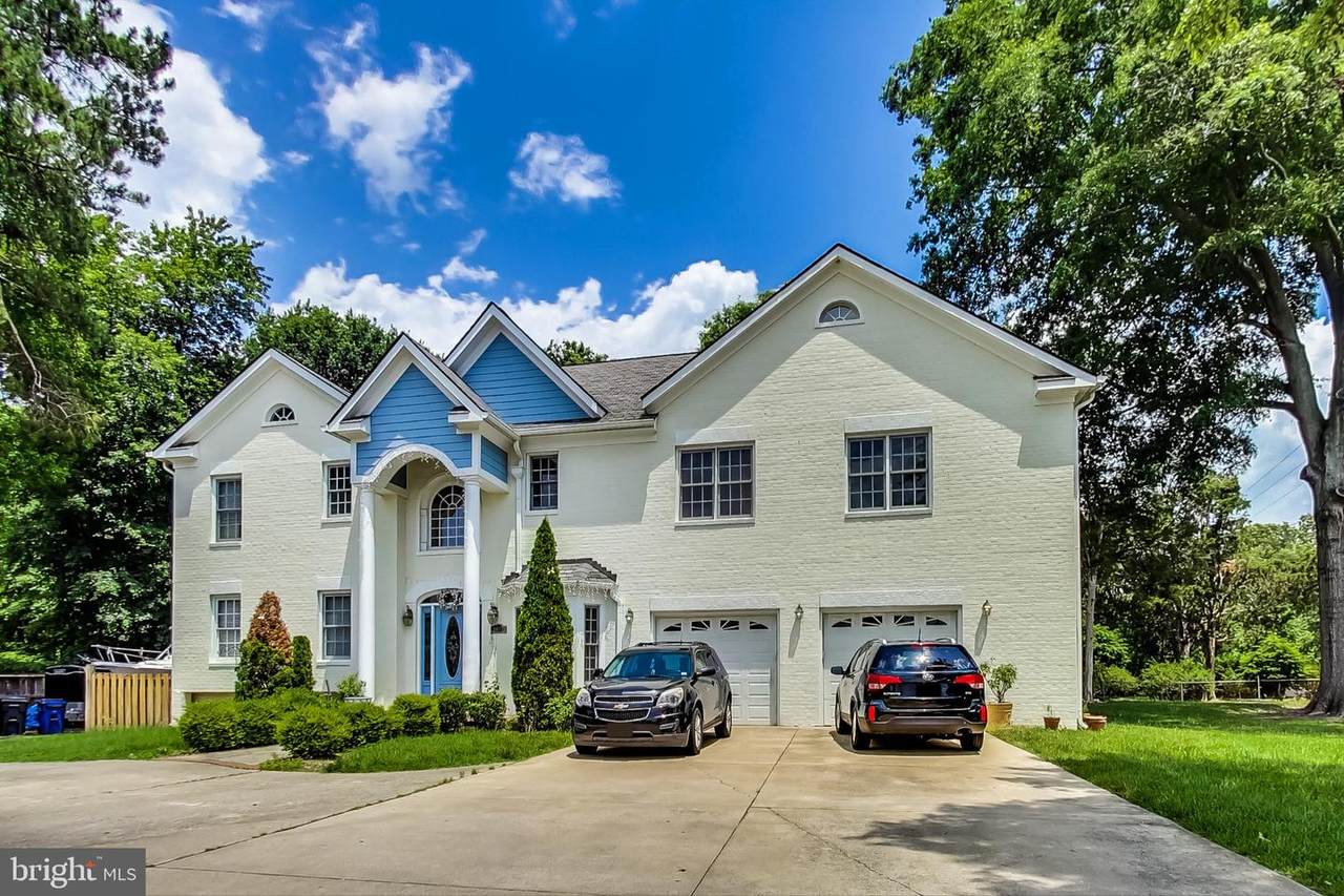7829 Schelhorn Road - Photo 1