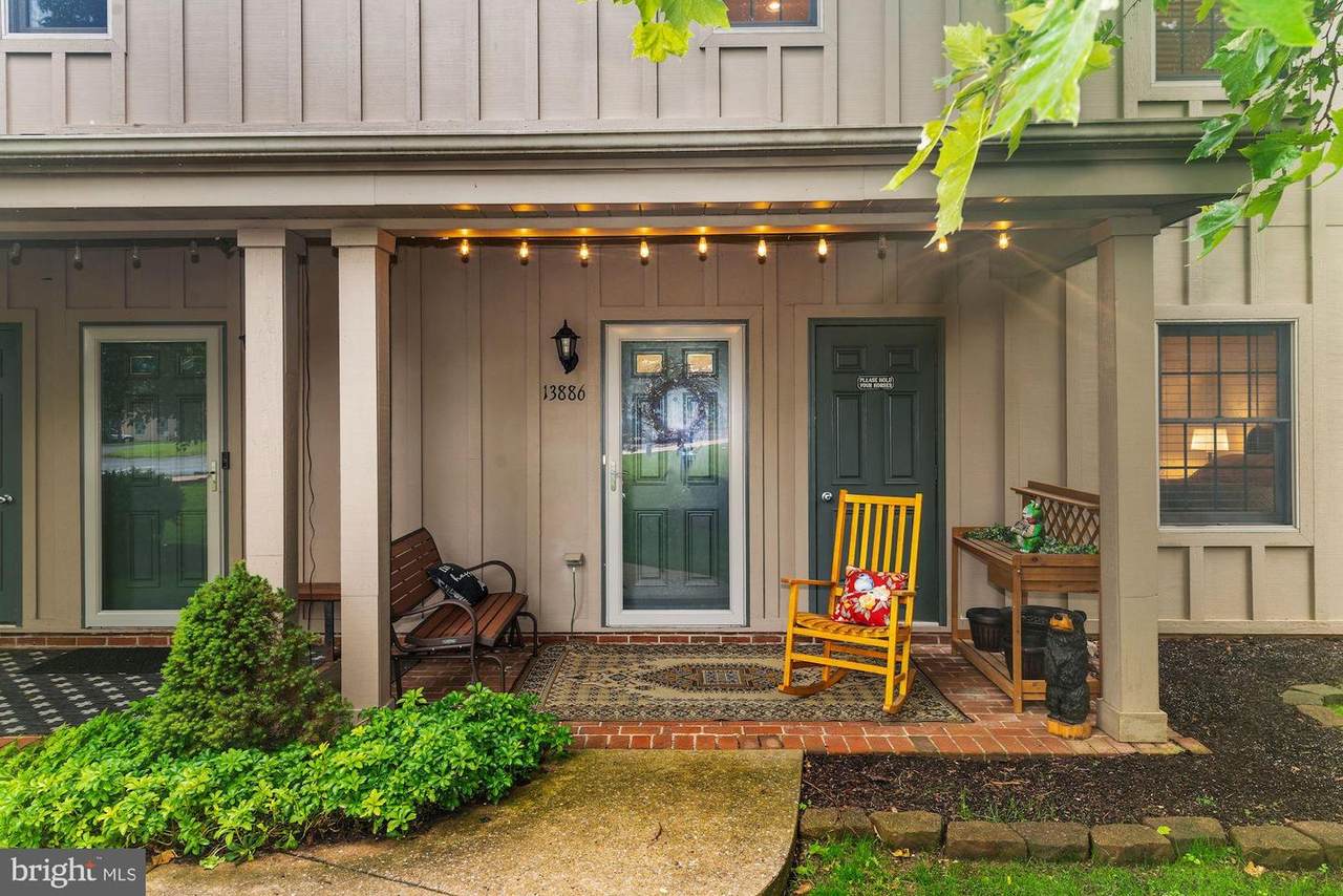 13886 Pond View Lane - Photo 1