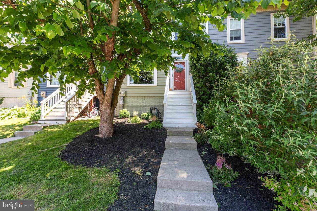 6629 High Beach East Court - Photo 1