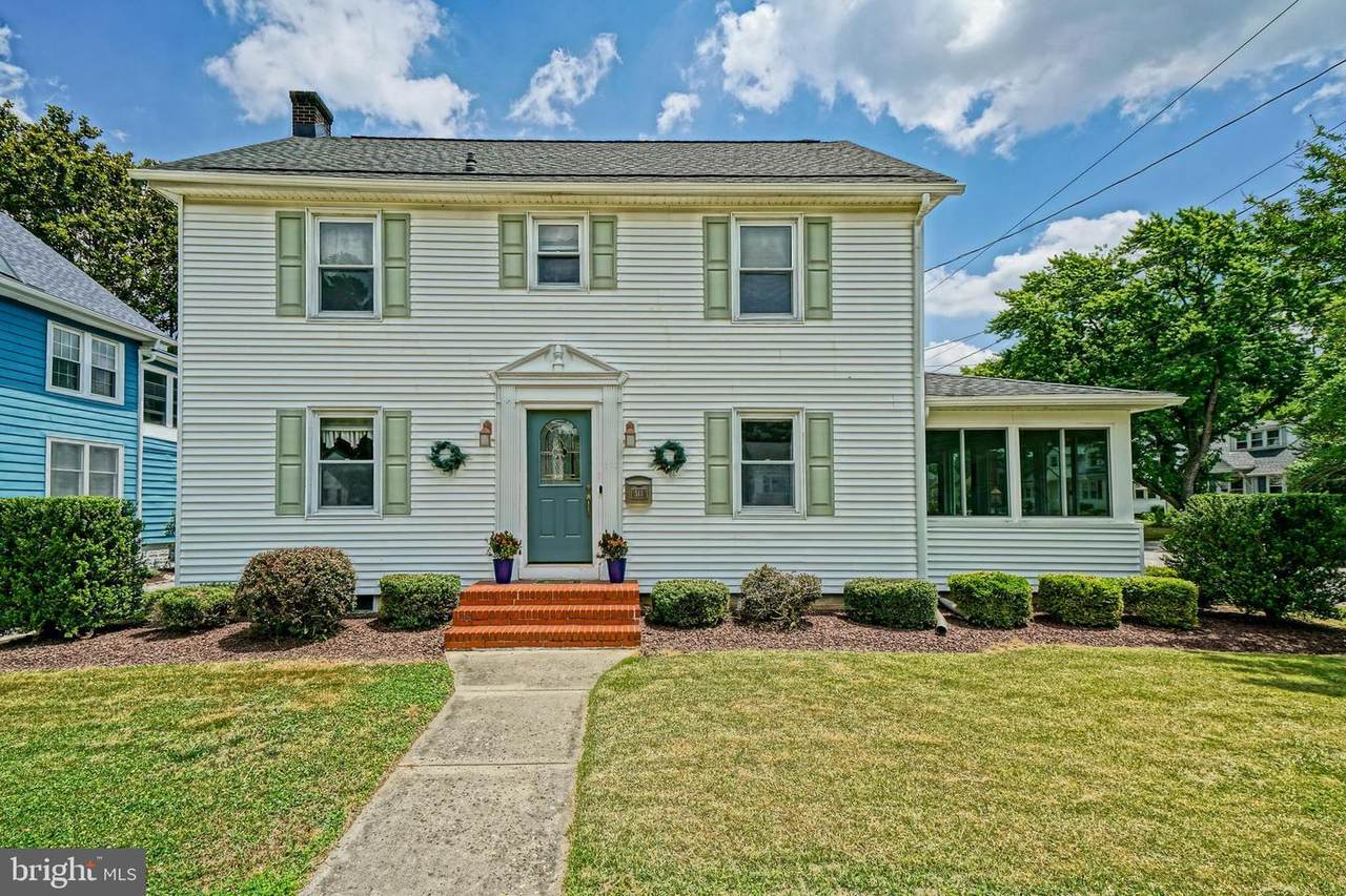 513 Walnut Street - Photo 1