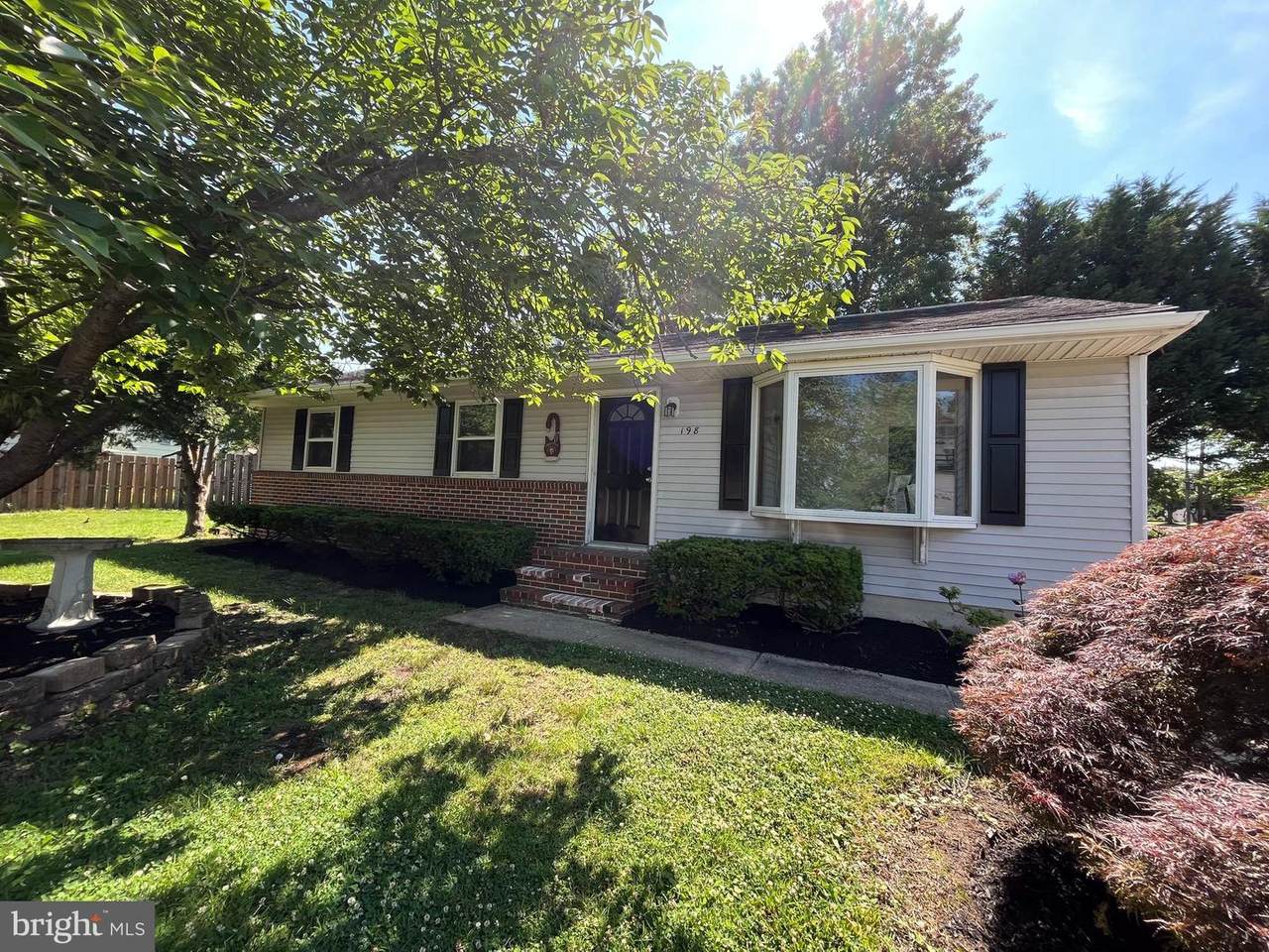 198 Hudson Avenue - Photo 1
