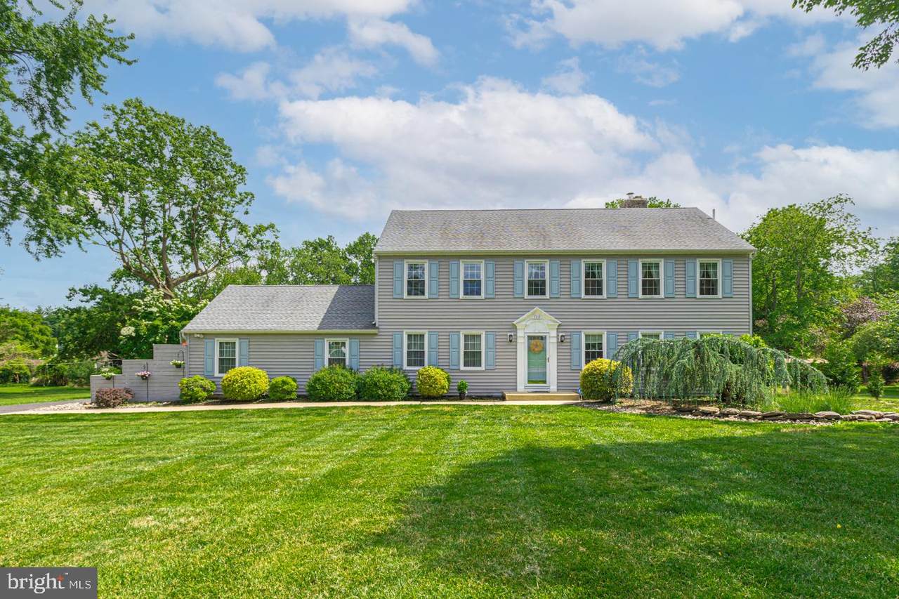 123 Walker Road - Photo 1