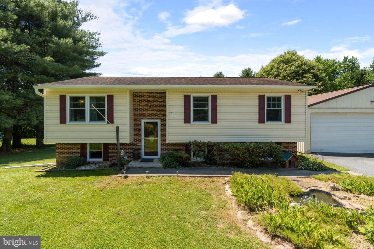 4210 Wolf Hill Drive - Photo 1