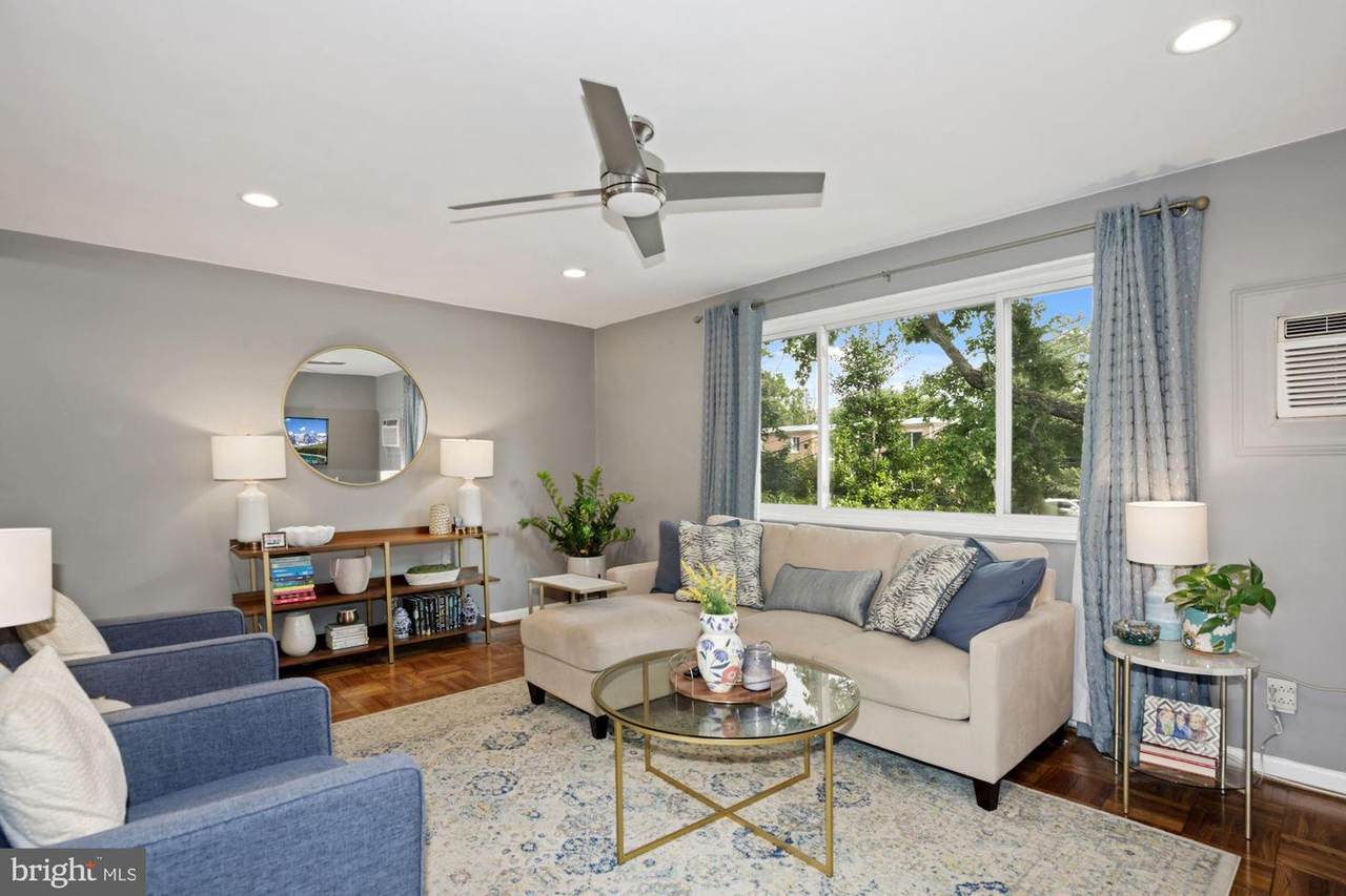 2133 19TH Street - Photo 1