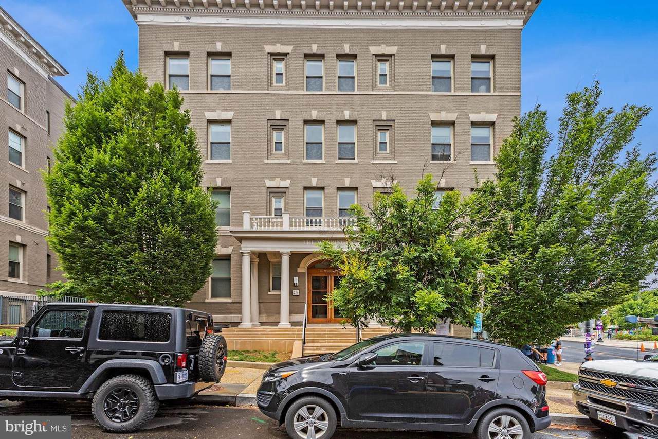 1801 Wyoming Avenue - Photo 1