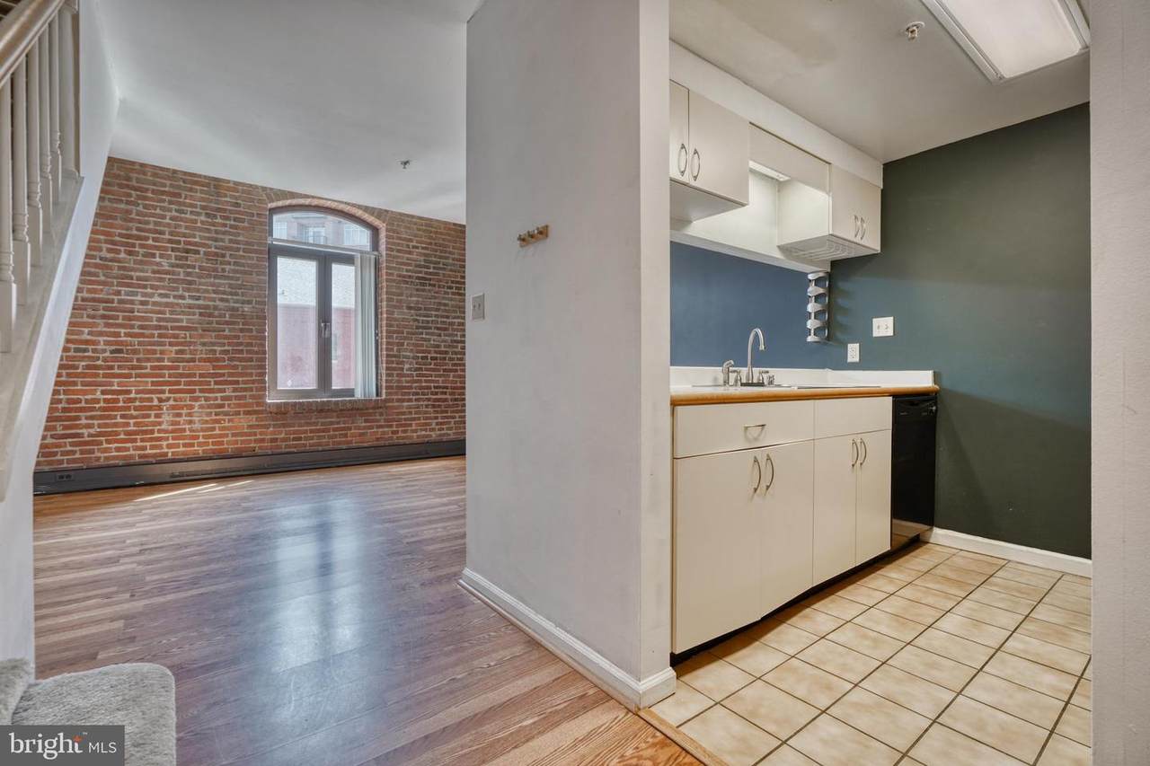 1000 Fell Street - Photo 1