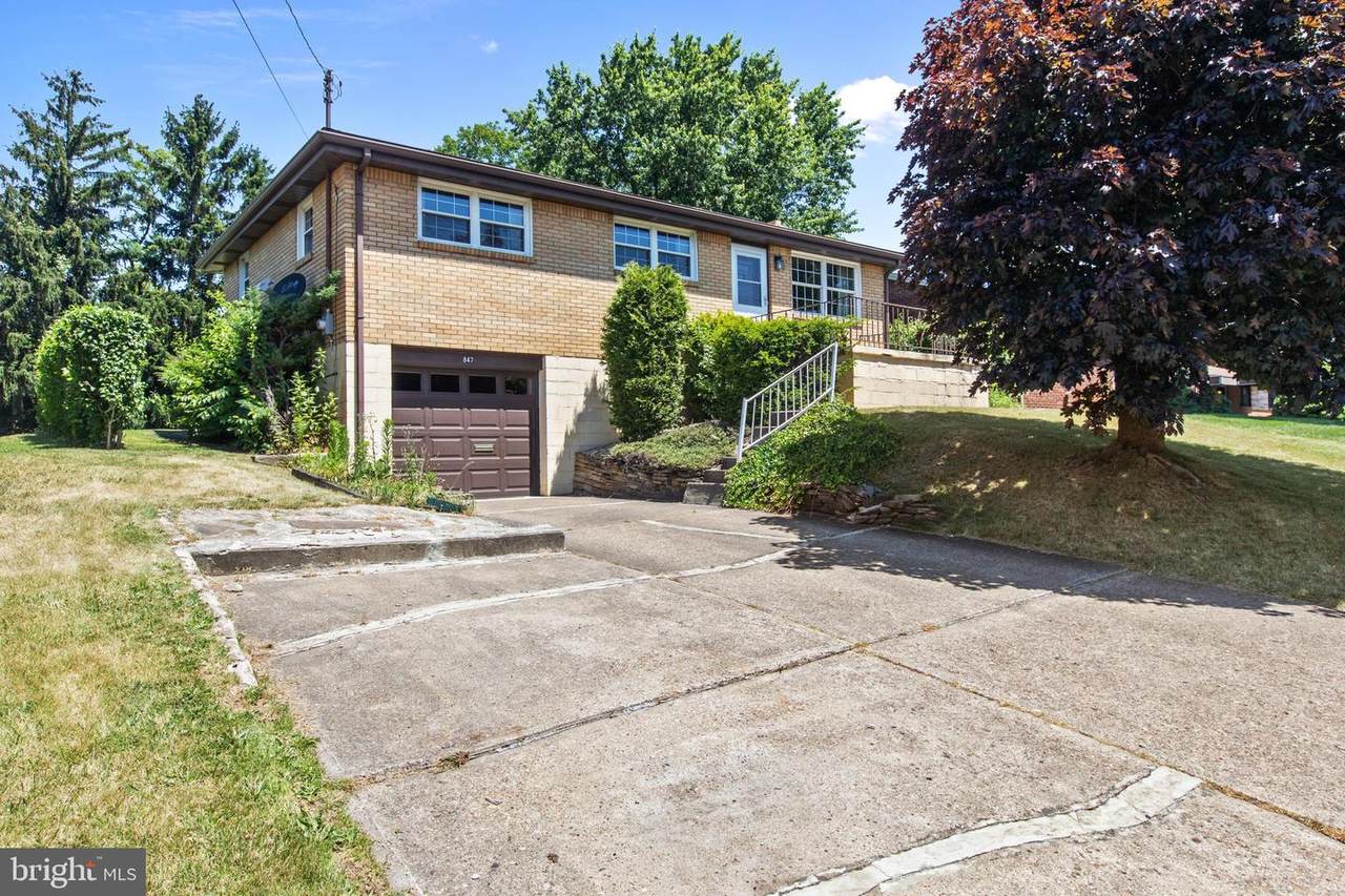 847 Joyce Drive - Photo 1