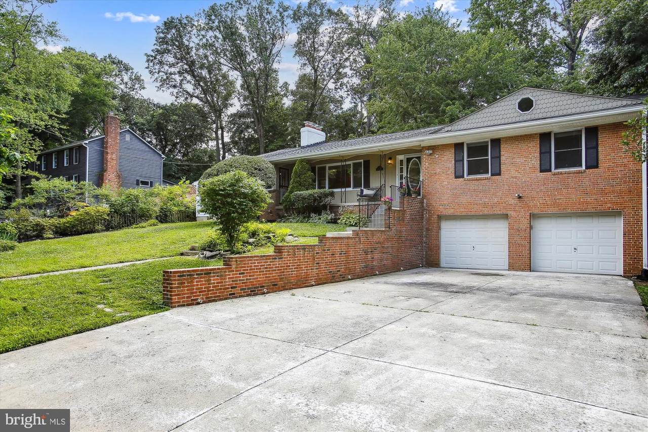 501 Van Buren Street - Photo 1