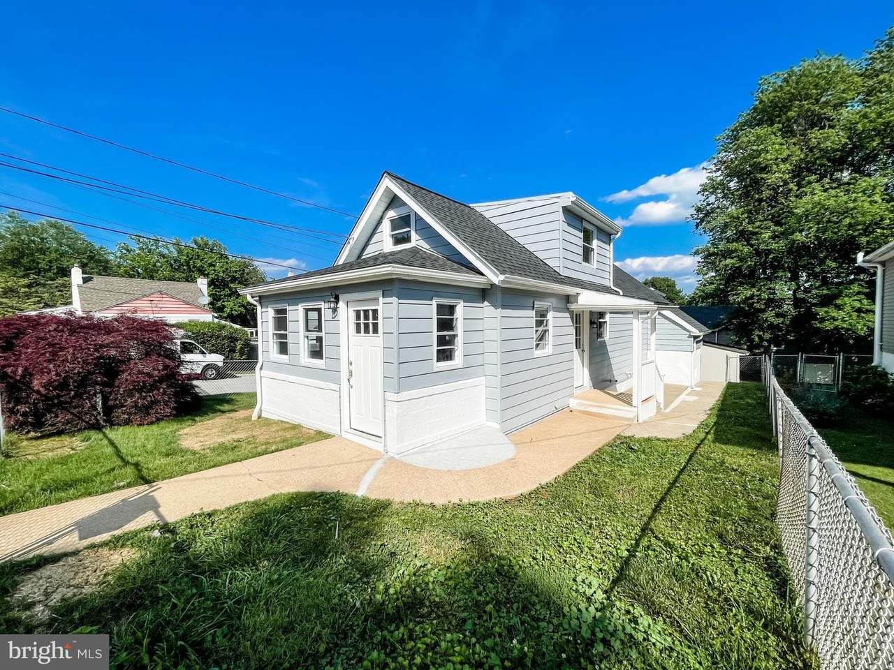2205 Lincoln Avenue - Photo 1
