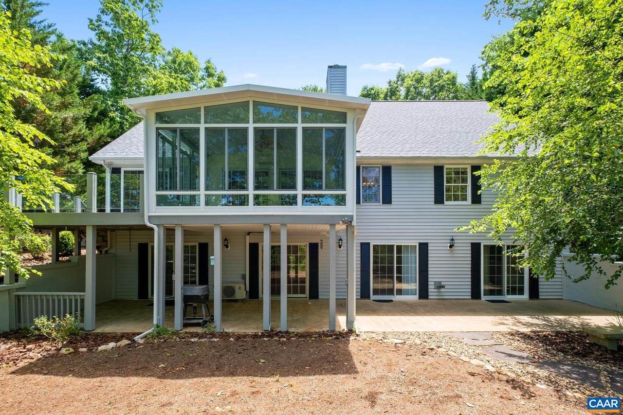 48 Maplevale Dr - Photo 1