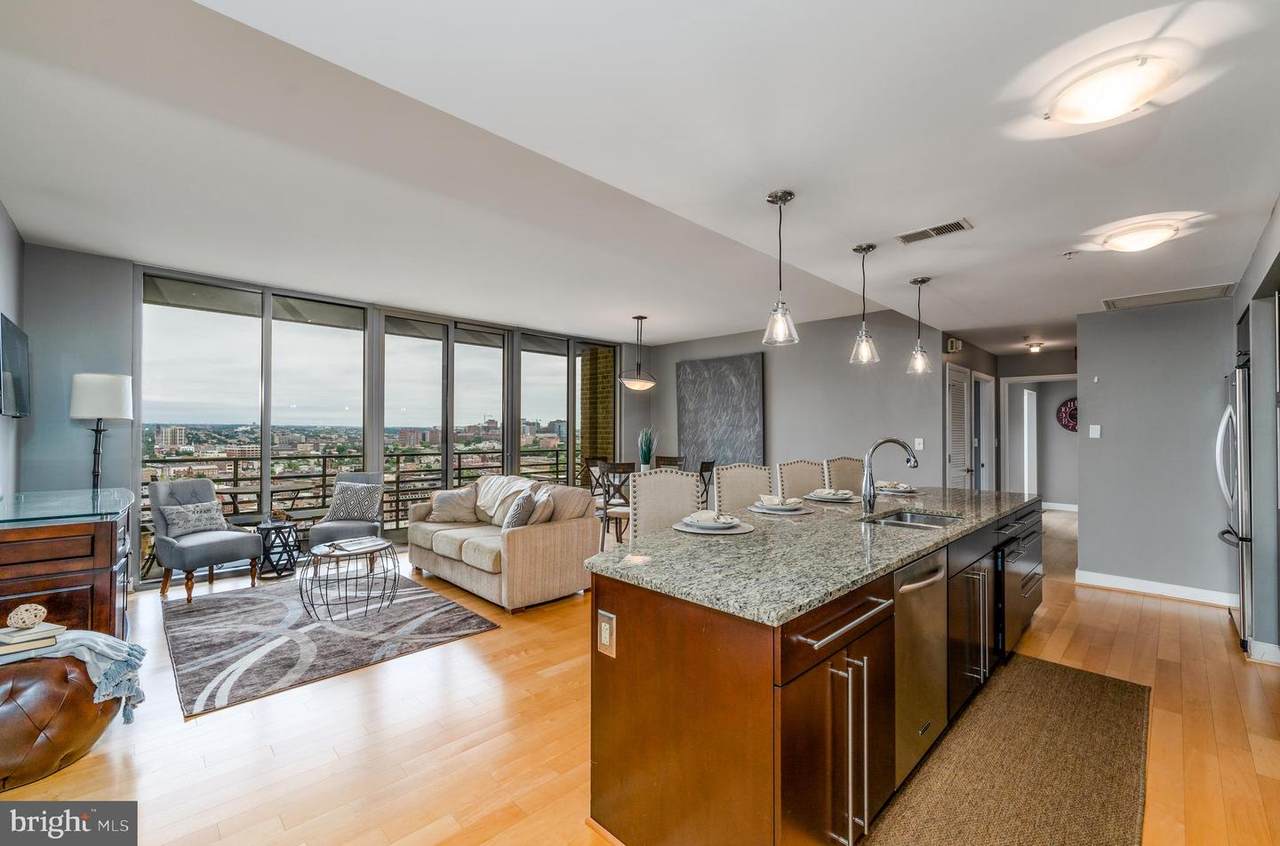 675 President Street - Photo 1