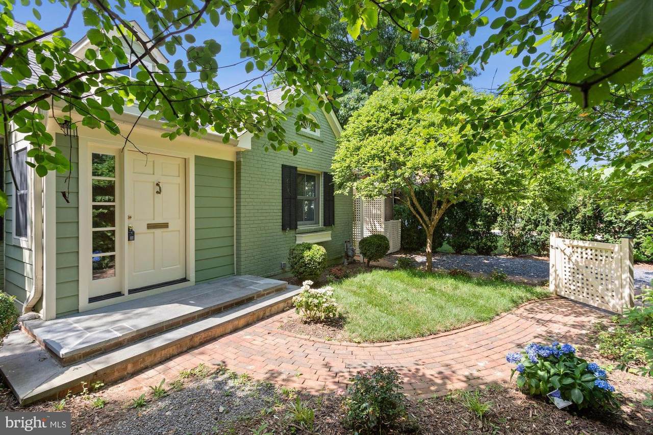 5116 Saratoga Avenue - Photo 1