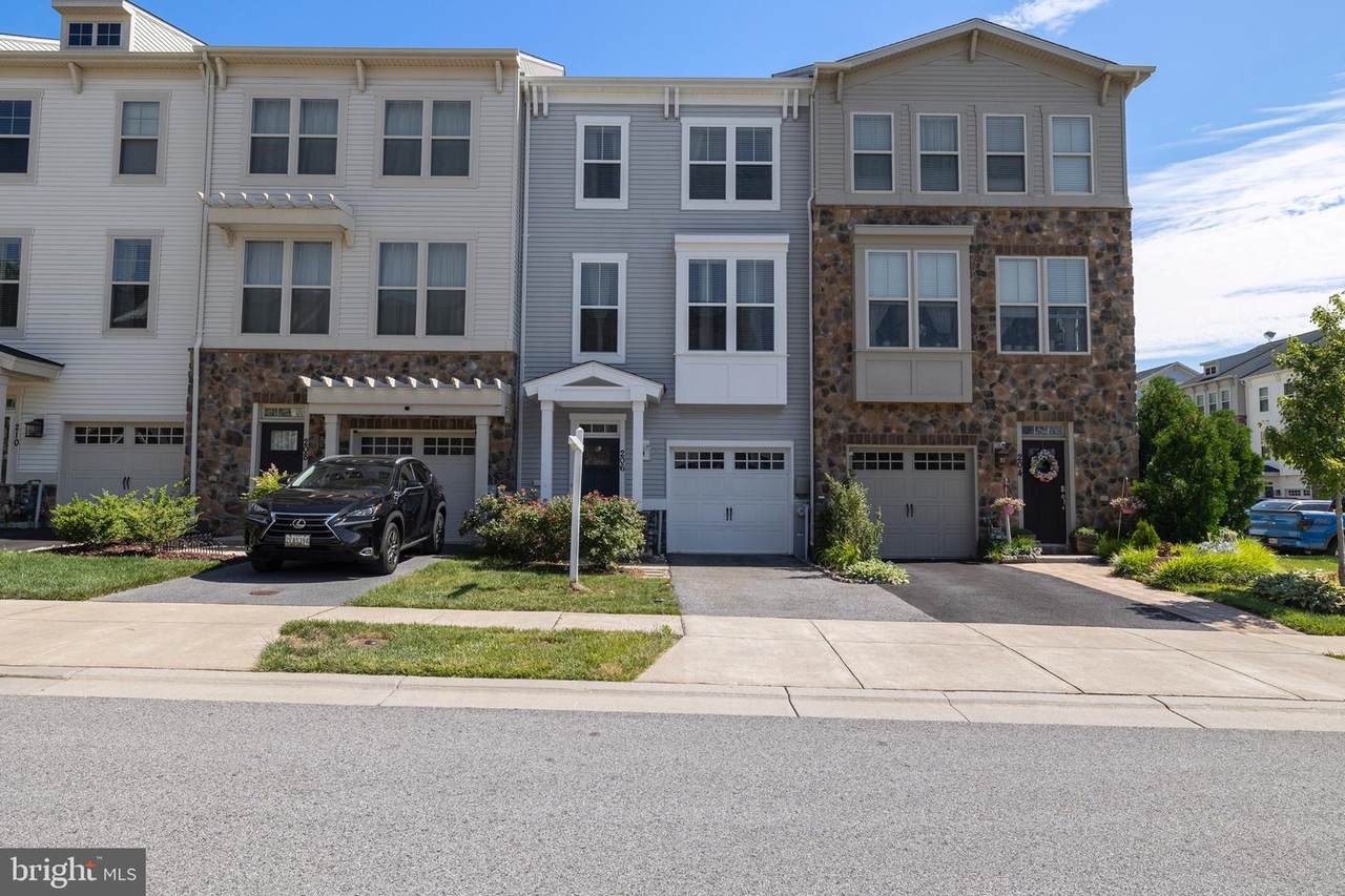 206 Tanner Lane - Photo 1