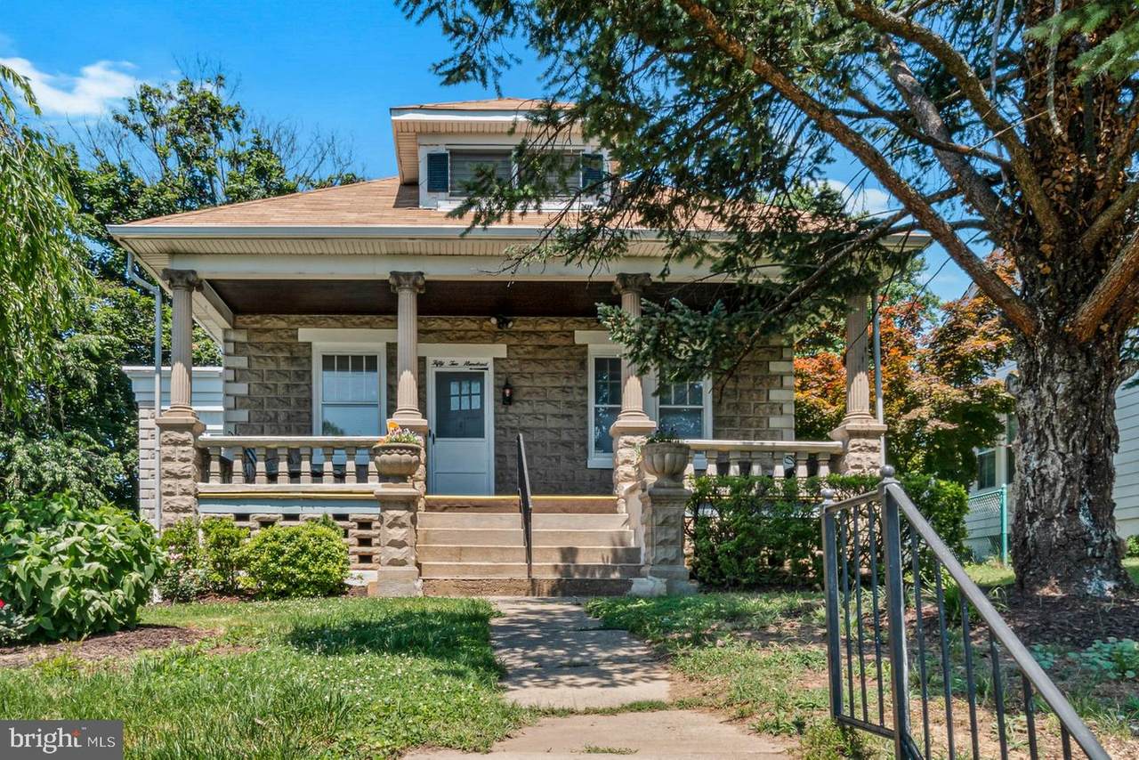 5200 Anthony Avenue - Photo 1