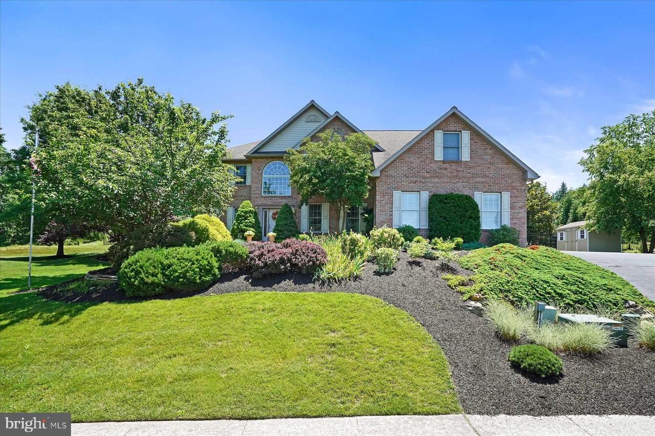 91 Linree Avenue - Photo 1