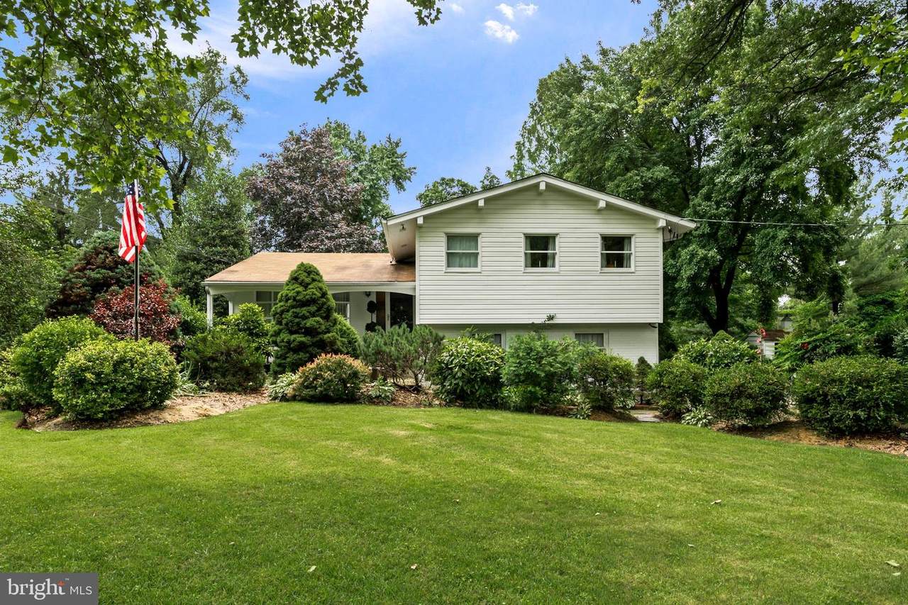 110 Buttonwood Lane - Photo 1