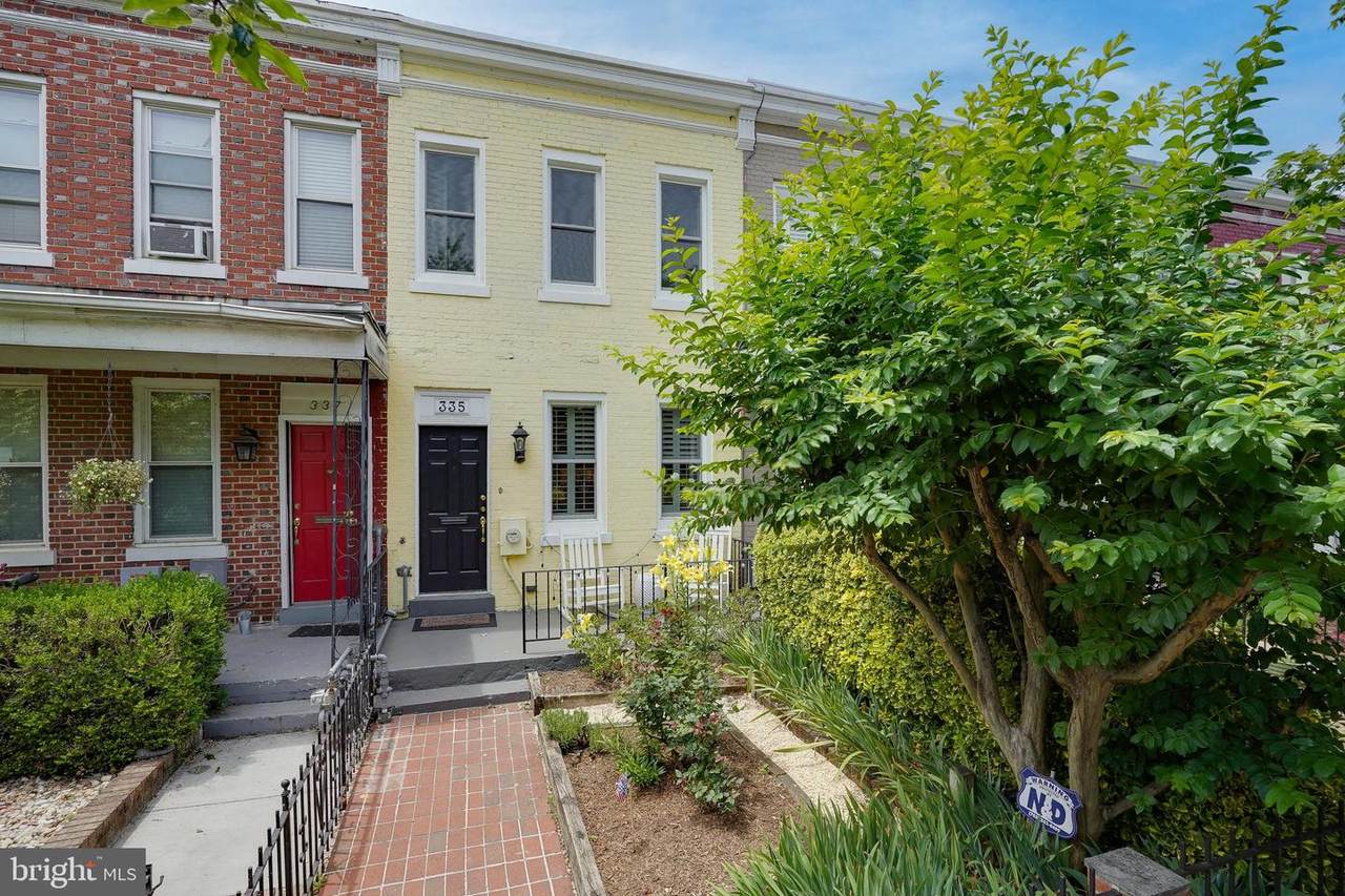 335 16TH Street - Photo 1