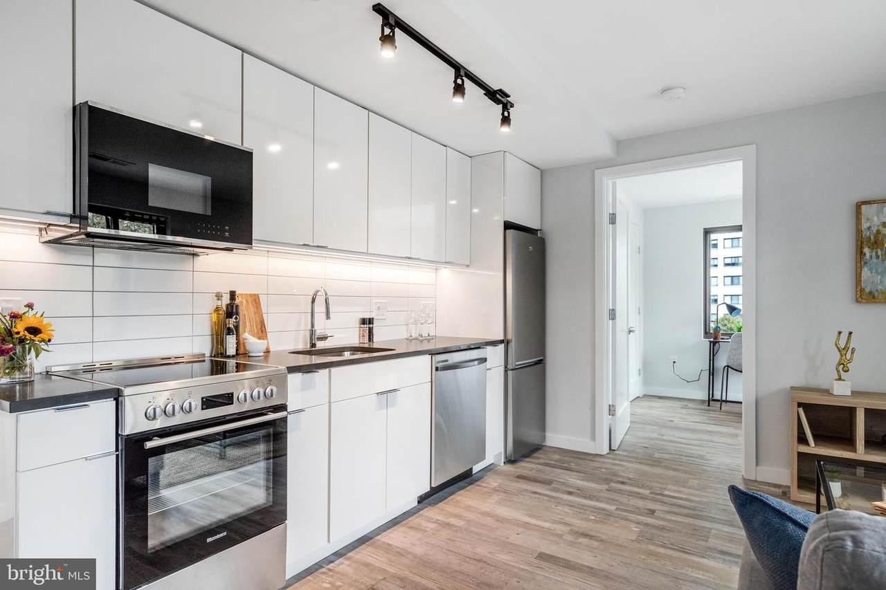 700 Roeder Rd. - Photo 1