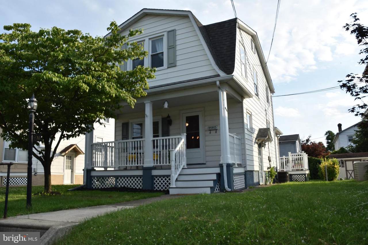 1514 Lincoln Avenue - Photo 1