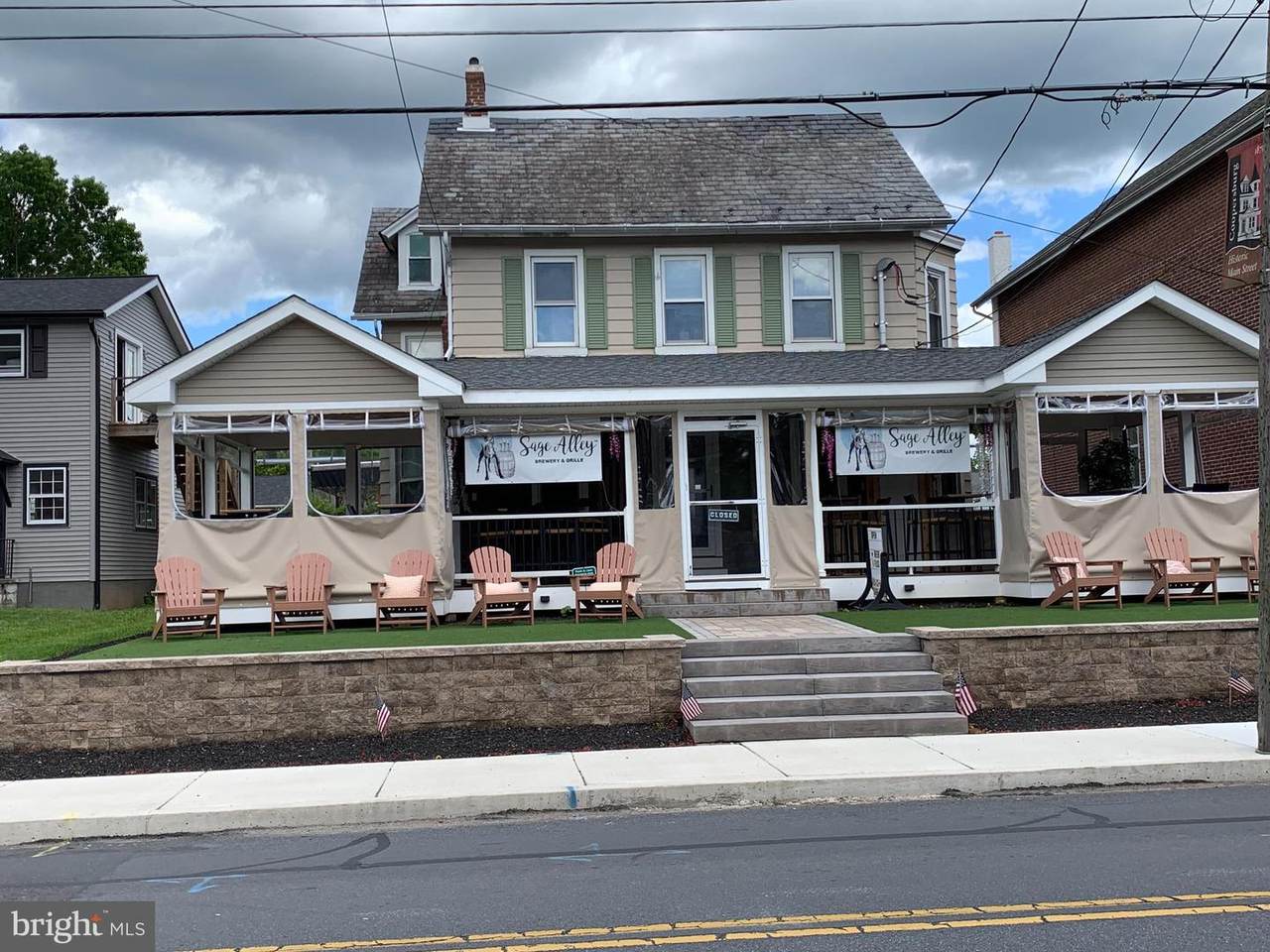 213 Main Street - Photo 1