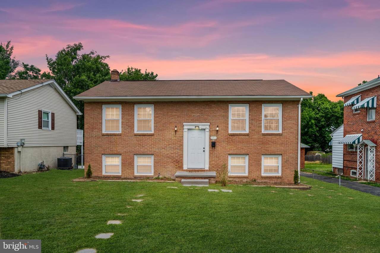 1012 Woodland Avenue - Photo 1