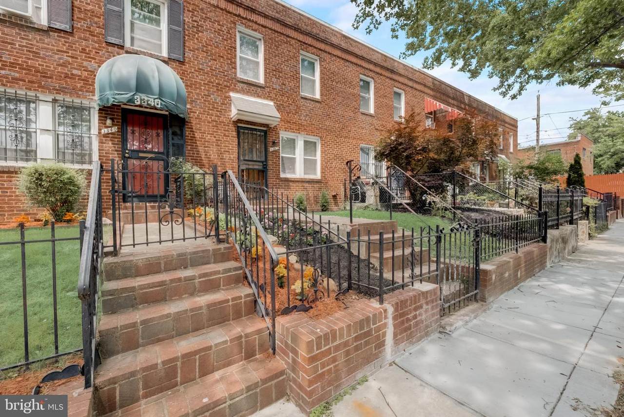 3342 Clay Place - Photo 1