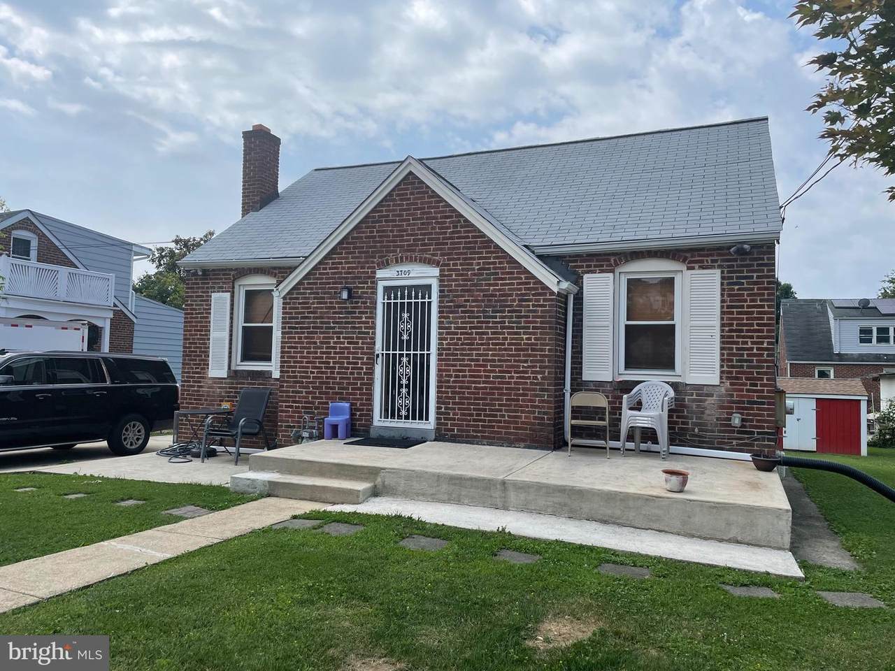 3709 Kennedy Place - Photo 1