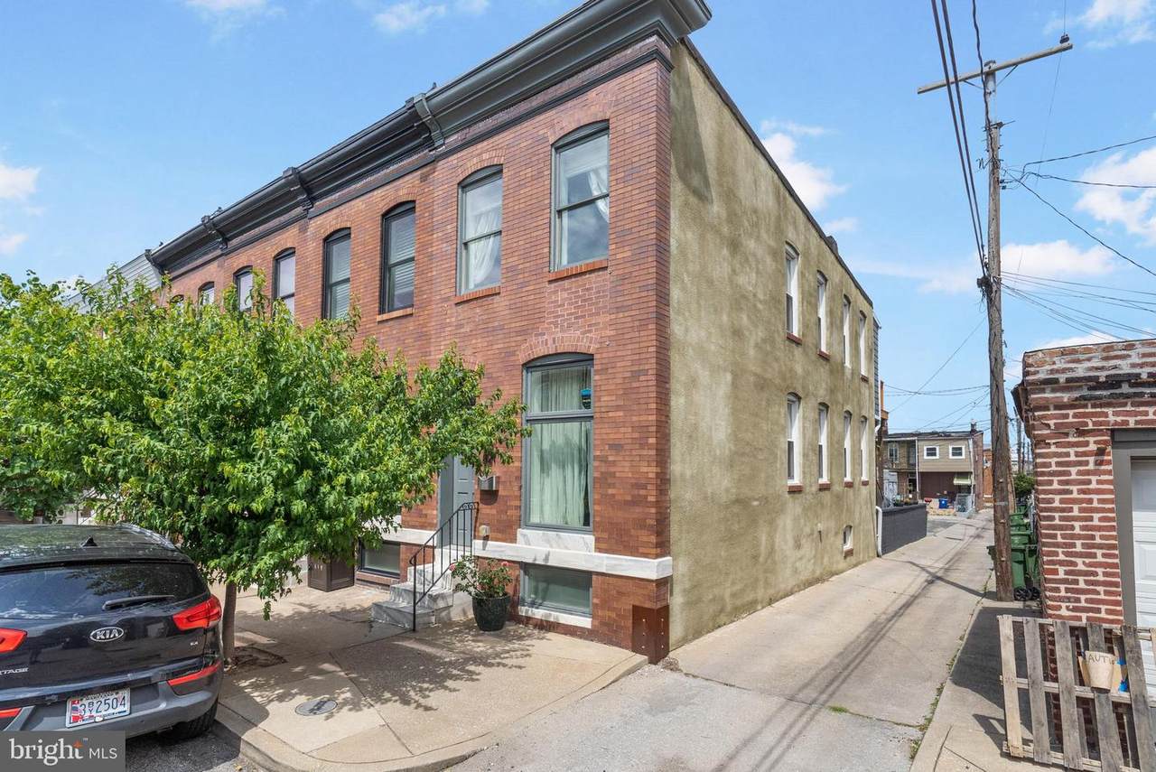821 Dean Street - Photo 1