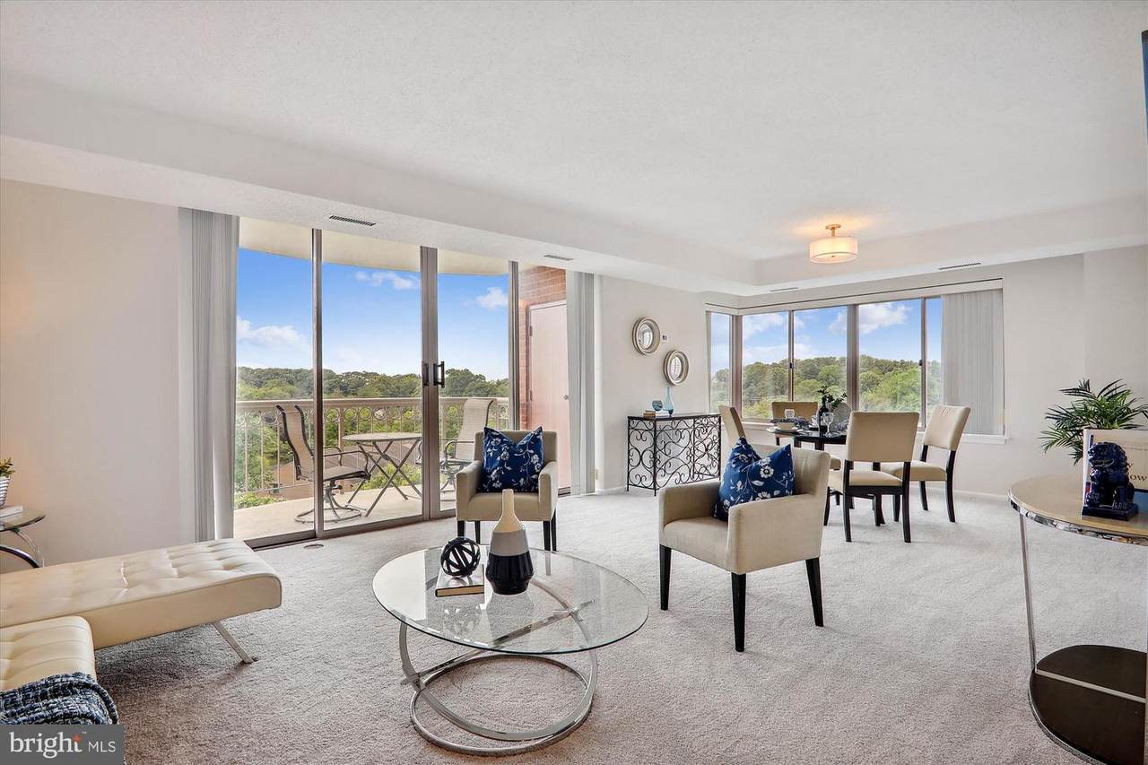 5800 Nicholson Lane - Photo 1