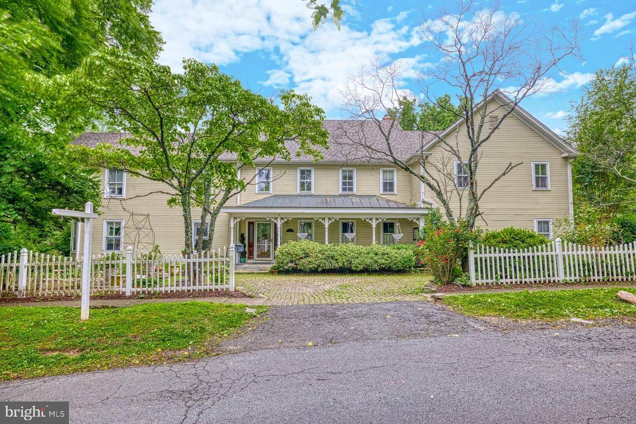 200 Walnut Lane - Photo 1