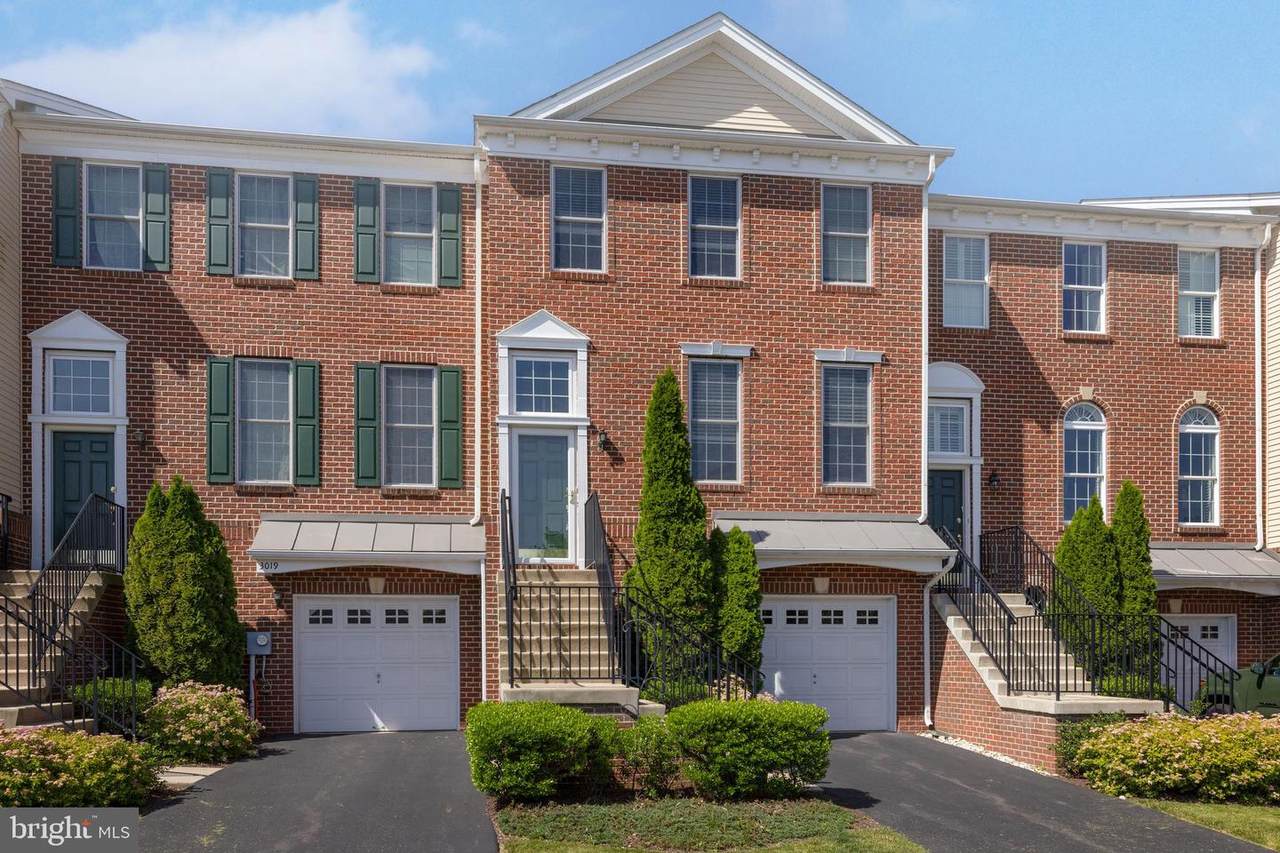 3017 Dorchester Street - Photo 1