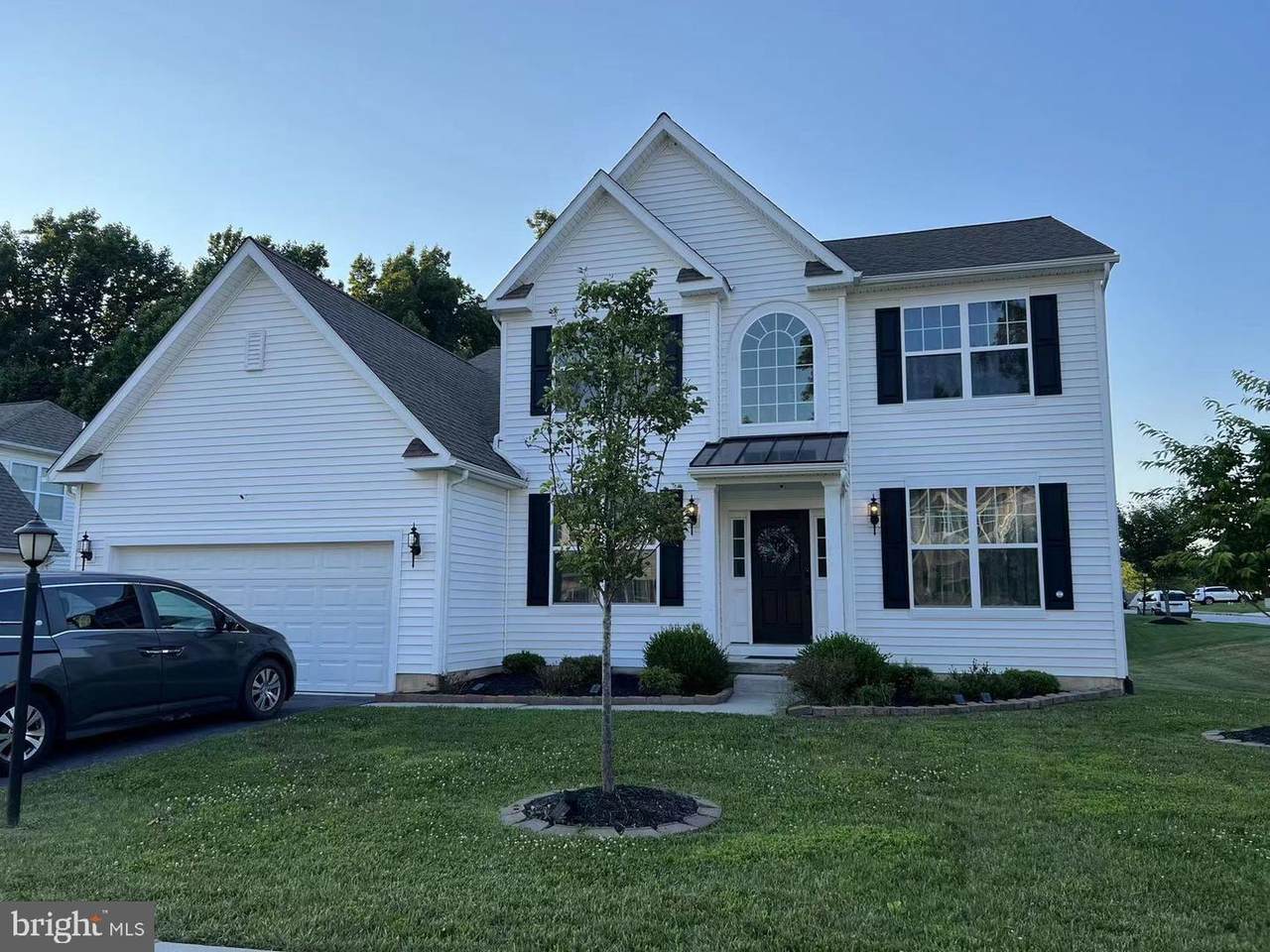 3161 Silbury Hill - Photo 1