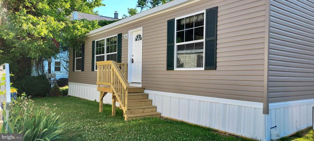 3596 Mobile Road - Photo 1