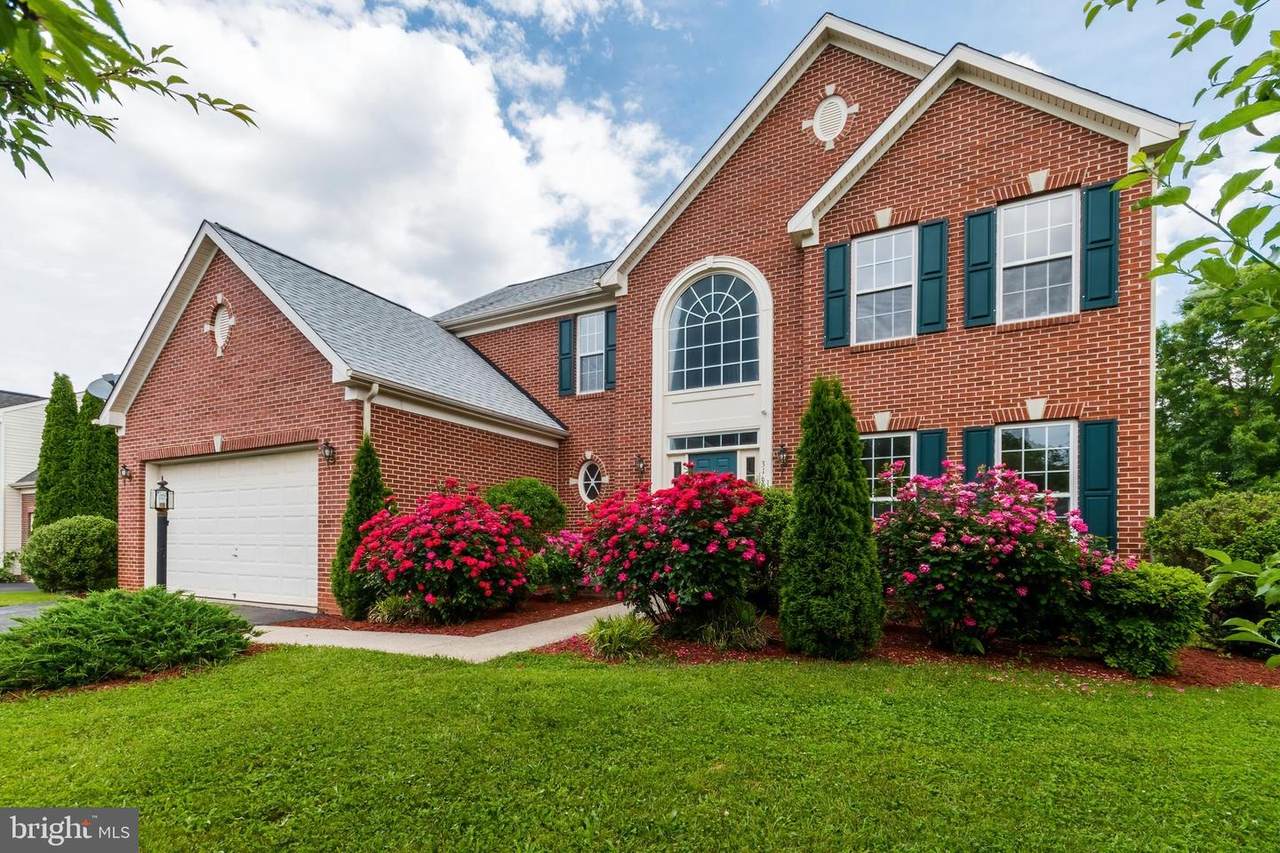 316 Sawgrass Drive - Photo 1