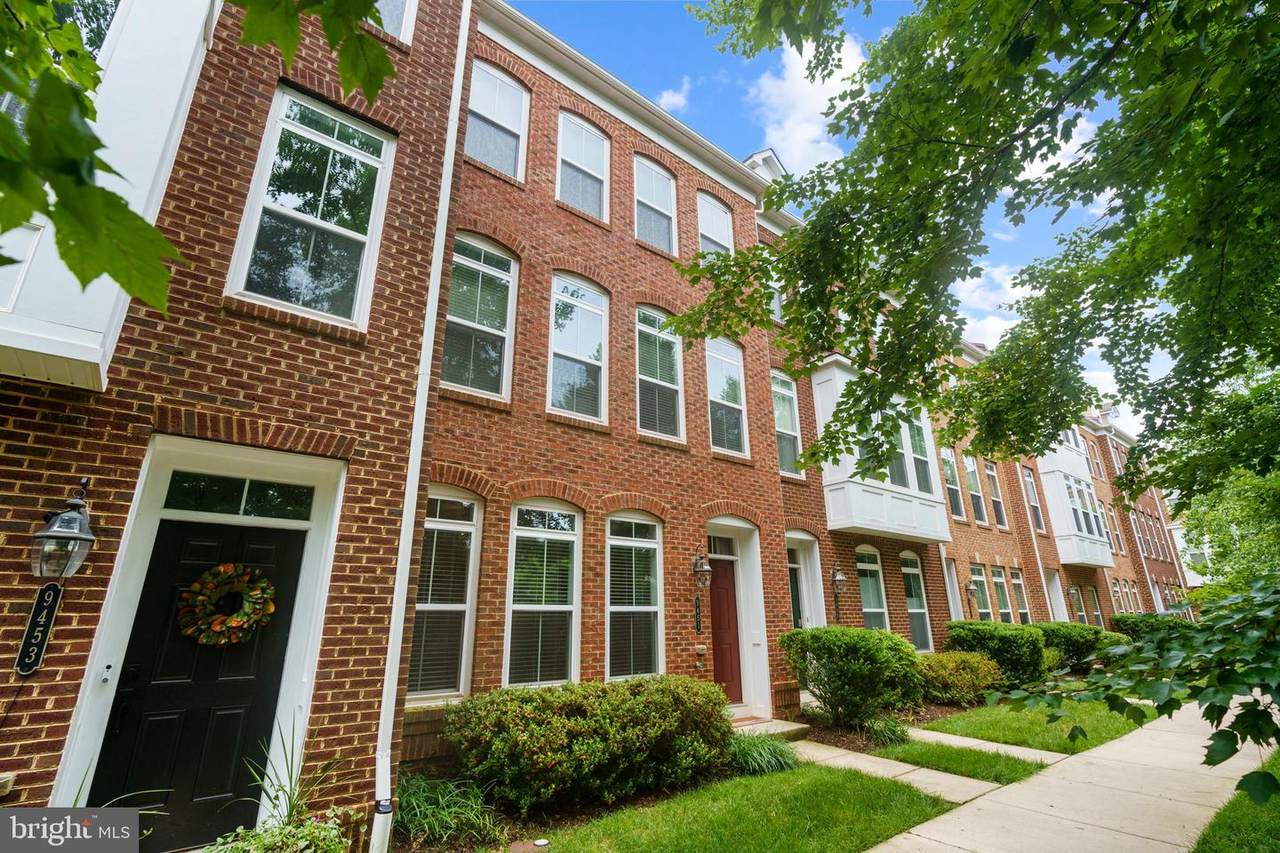 9451 Canonbury Square - Photo 1