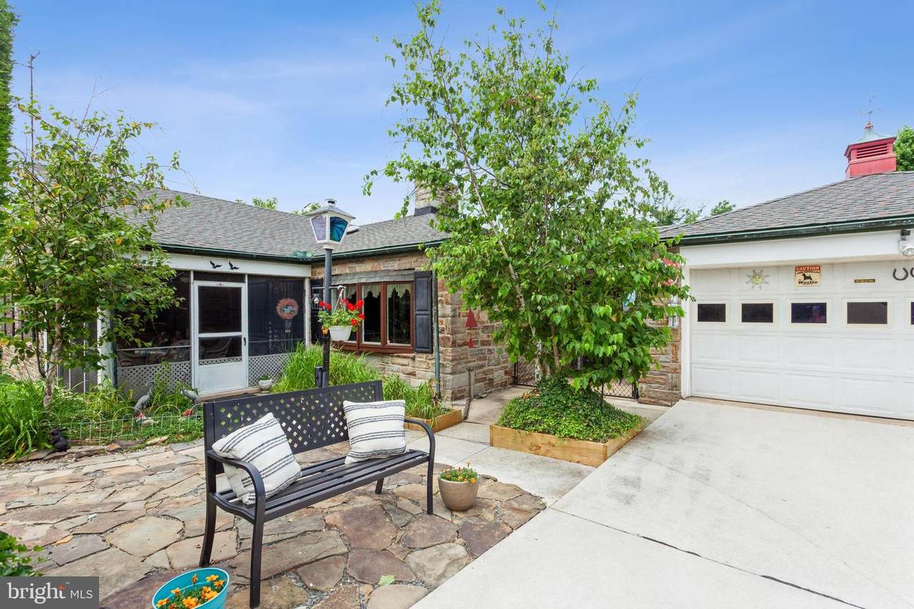 1120 Stevenson Lane - Photo 1