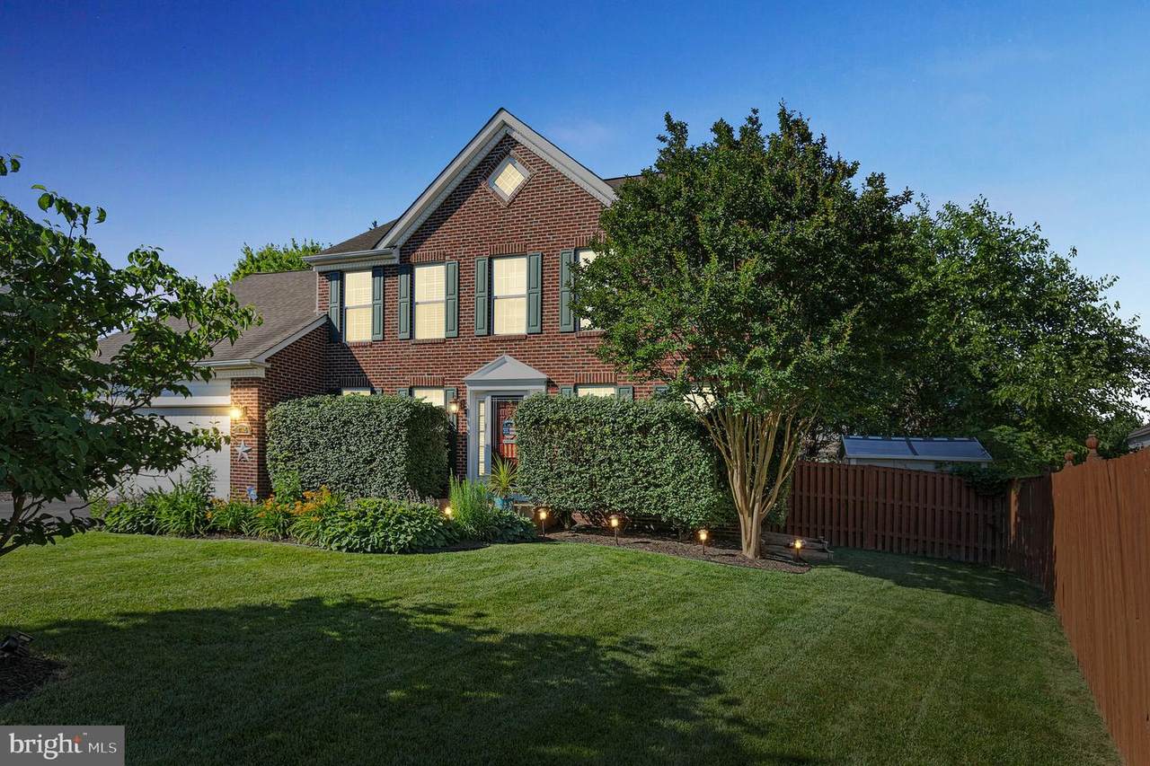 47405 Gallion Forest Court - Photo 1