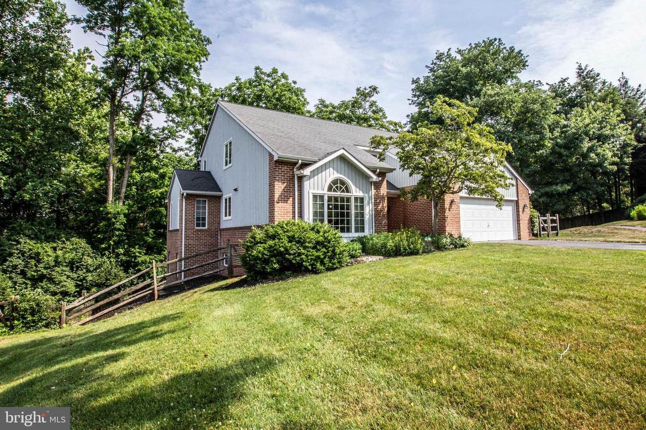 6 Sandy Way - Photo 1