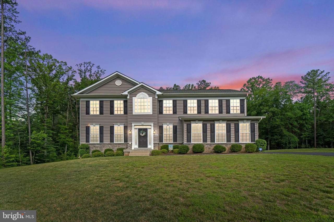 233 Lonesome Lane - Photo 1